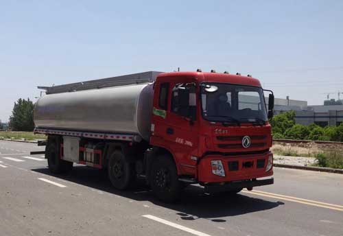 東風前四后四食用油運輸車